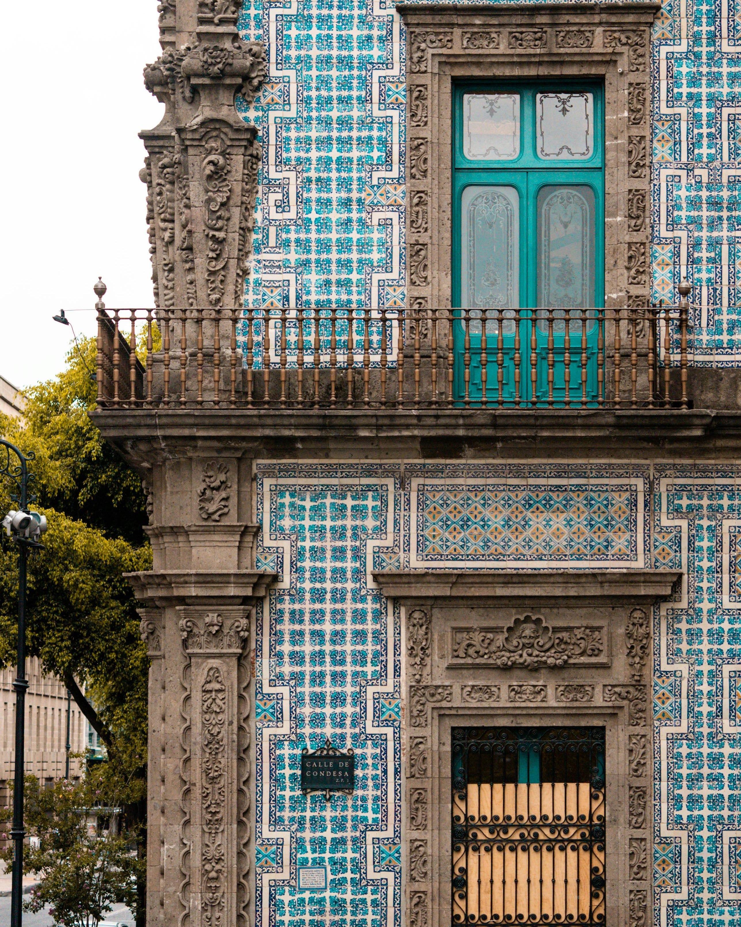 CASA DE LOS AZULEJOS, MEXICO CITY