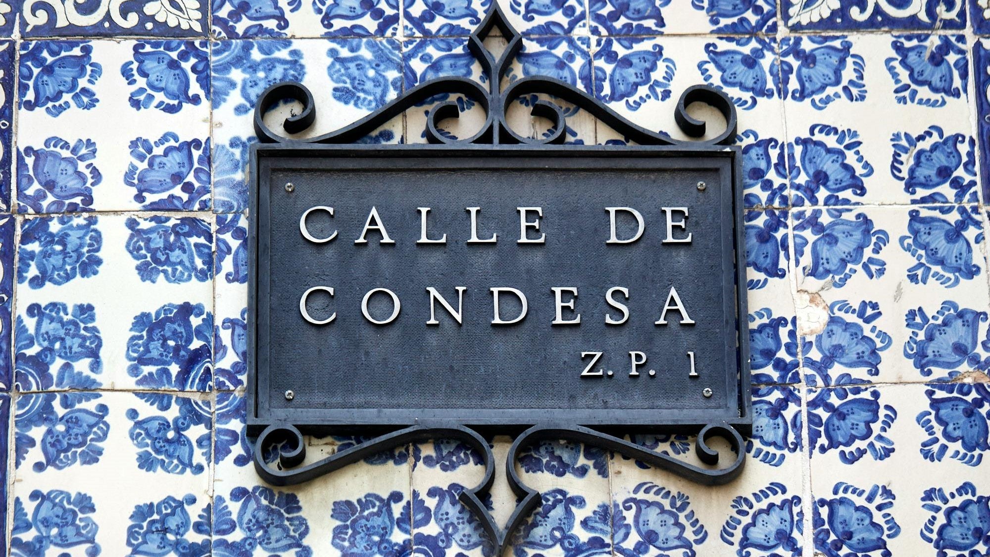 CASA DE LOS AZULEJOS, MEXICO CITY
